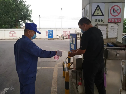 月光戰(zhàn)“疫”筆記∣安彩燃?xì)猓褐巍胺酪邏Α?服務(wù)有保障