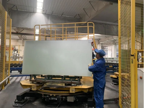 同心戰“疫”,守護月圓——安彩高科打響疫情防控和安全生產“雙線戰疫”